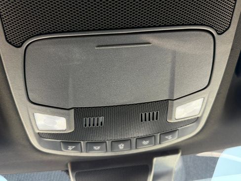 Used 2022 Ford F250 Lariat w/ Lariat Ultimate Package image 17