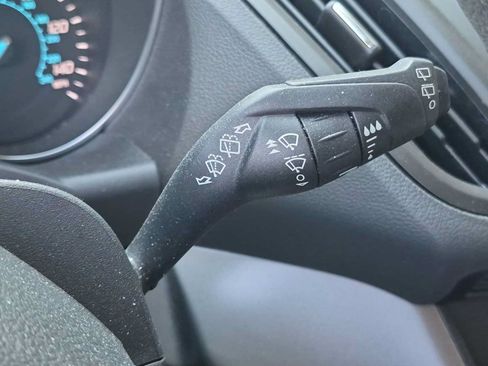 Used 2015 Ford Escape SE AWD/4WD image 25