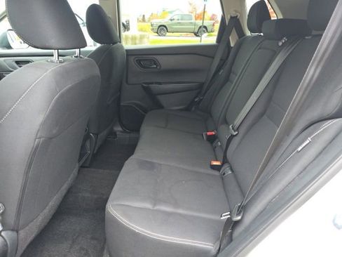 Used 2024 Nissan Rogue S AWD/4WD image 24