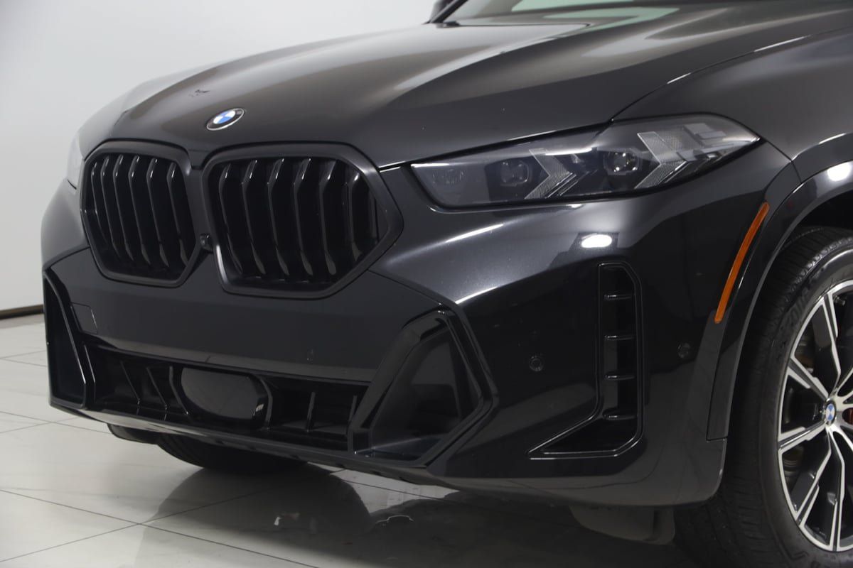 Used 2024 BMW X6 xDrive40i w/ Premium Package AWD/4WD image 47