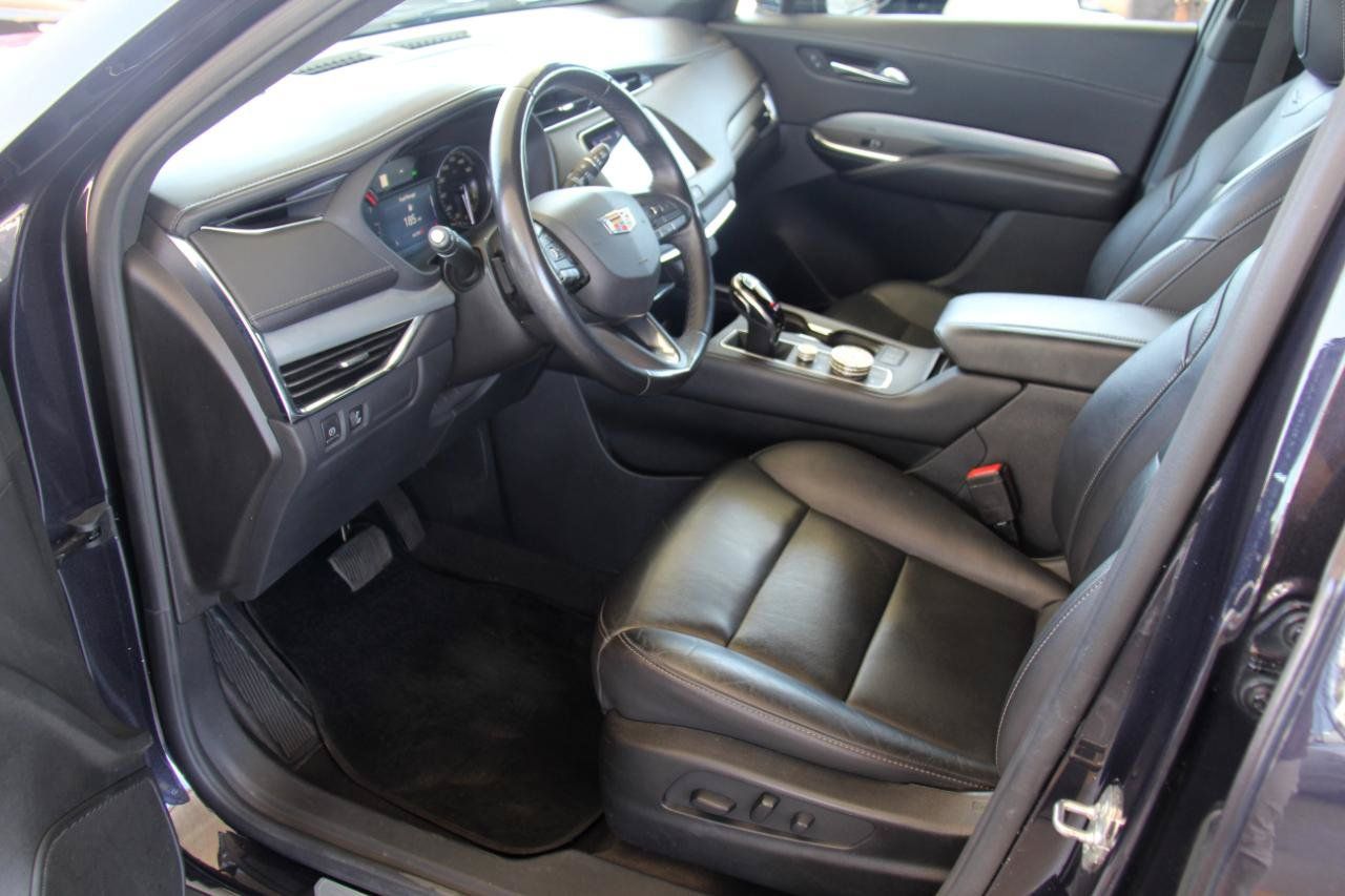 Used 2022 Cadillac XT4 Premium Luxury w/ Driver Awareness Package FWD image 20