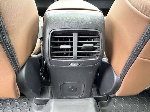 Certified 2025 Ford Bronco Sport Outer Banks w/ Outer Banks Tech Package+ AWD/4WD image 10