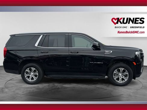 Used 2024 GMC Yukon SLE AWD/4WD image 12