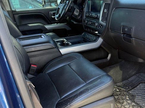 Used 2016 Chevrolet Silverado 2500 LTZ w/ Z71 Package, Off-Road AWD/4WD image 6