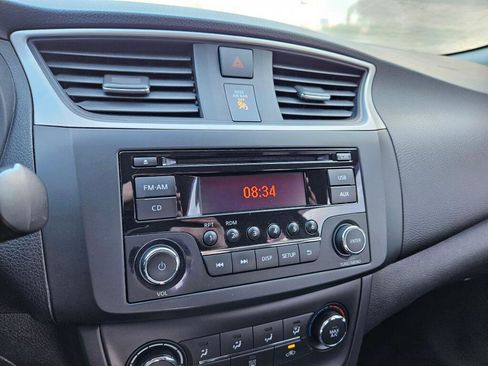 Used 2016 Nissan Sentra S image 25