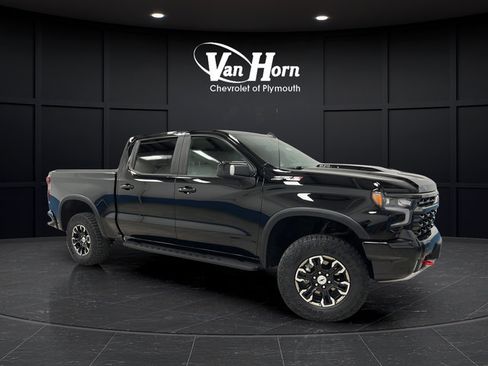 Used 2023 Chevrolet Silverado 1500 ZR2 w/ Technology Package AWD/4WD image 1