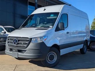 Used 2025 Mercedes-Benz Sprinter 2500 video 1