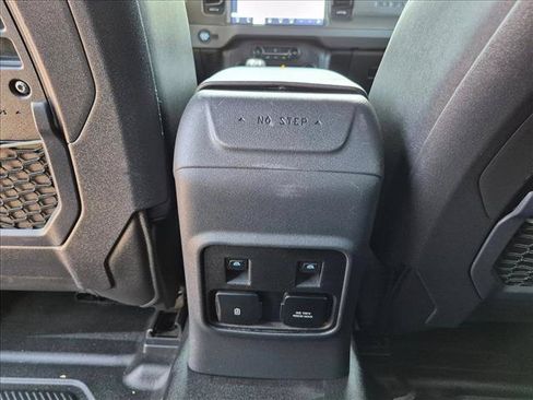 Used 2024 Ford Bronco Everglades AWD/4WD image 18