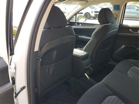 New 2026 Kia K5 LXS image 19