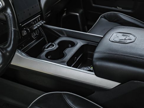 Used 2019 RAM 3500 Laramie AWD/4WD image 24