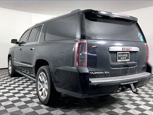 Used 2016 GMC Yukon XL Denali w/ Open Road Package AWD/4WD image 2