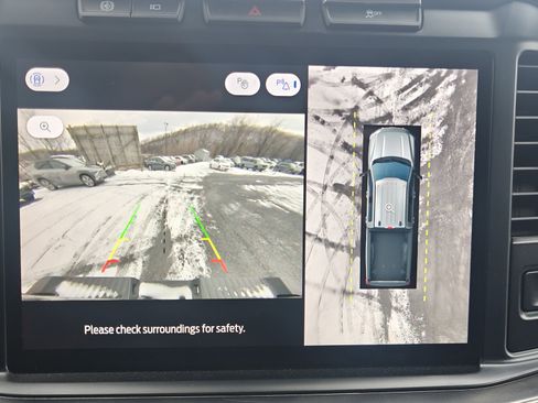 Used 2024 Ford F350 Lariat w/ Camper Package image 32