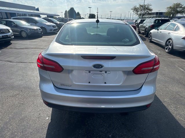 Used 2017 Ford Focus S FWD image 5