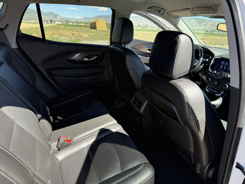 Used 2022 GMC Terrain SLT w/ Tech Package AWD/4WD image 35