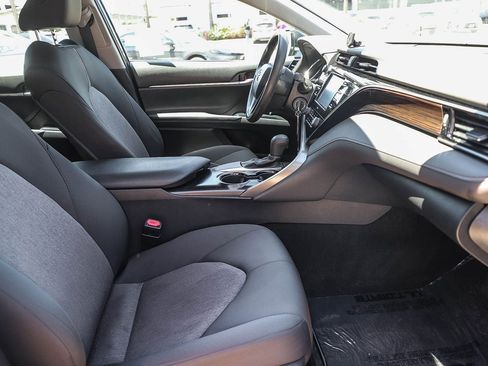 Certified 2020 Toyota Camry LE FWD image 16