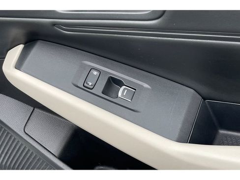 Certified 2023 Honda Accord EX image 21