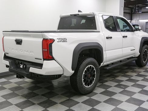 New 2026 Toyota Tacoma TRD Off-Road image 10
