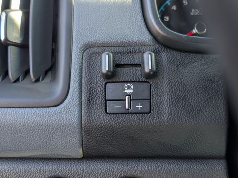 Used 2020 Chevrolet Colorado Z71 image 26