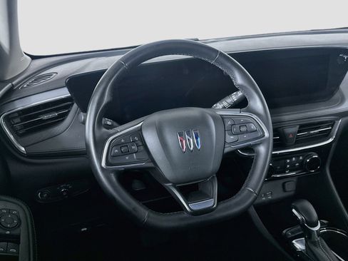 Used 2024 Buick Encore GX Sport Touring FWD image 18