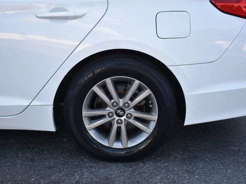 Used 2016 Hyundai Sonata SE FWD image 40