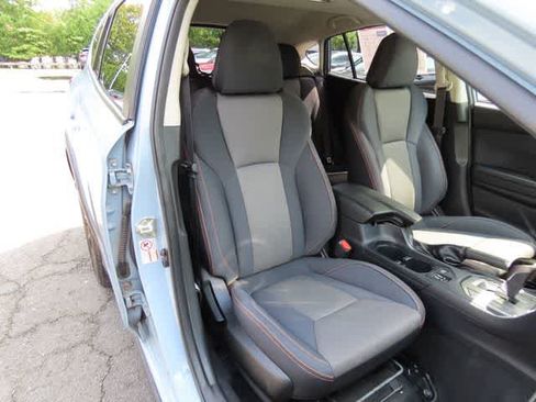 Used 2019 Subaru Crosstrek 2.0i Premium w/ Moonroof Package AWD/4WD image 16