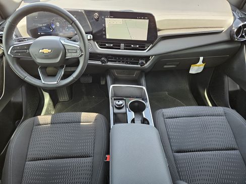 New 2026 Chevrolet Equinox LT FWD image 21
