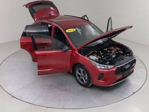 Certified 2024 Ford Escape ST-Line w/ Equipment Group 301A image 45