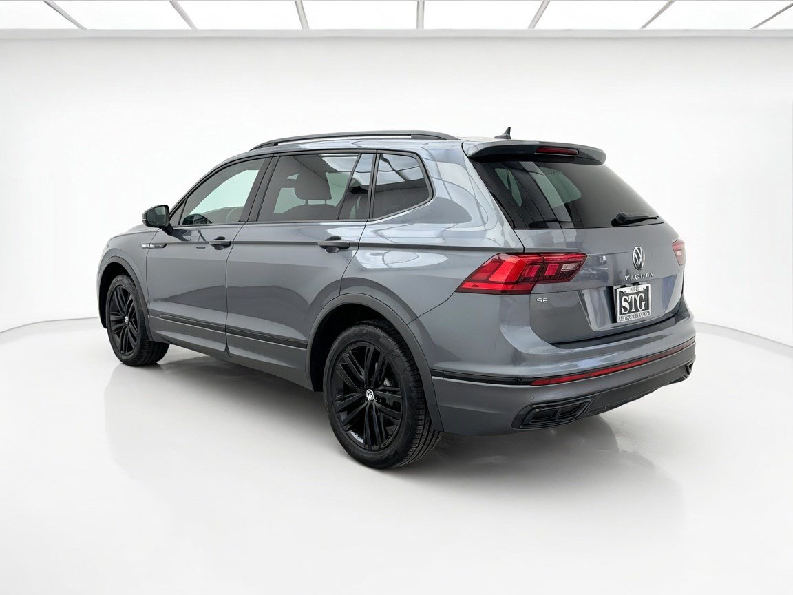 Used 2022 Volkswagen Tiguan SE R-Line FWD image 6