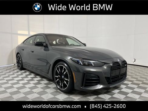 Used 2025 BMW 440i xDrive w/ Premium Package image 1