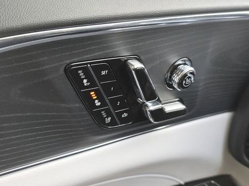 Used 2024 Cadillac Lyriq Sport image 27