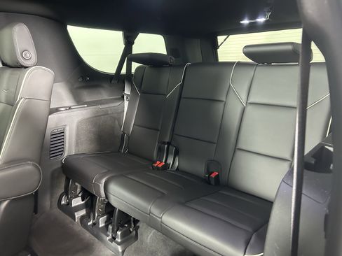 Used 2023 Cadillac Escalade ESV Sport w/ LPO, ONYX Package image 12