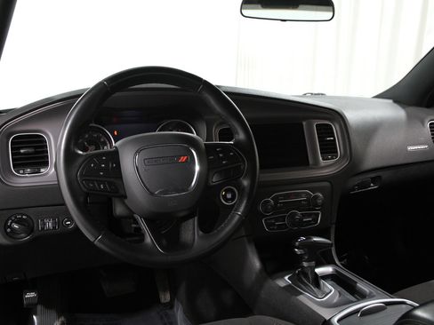 Used 2023 Dodge Charger SXT image 6