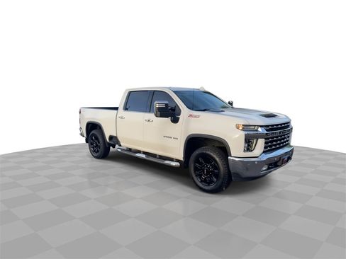 Used 2020 Chevrolet Silverado 2500 LTZ w/ LTZ Plus Package image 2