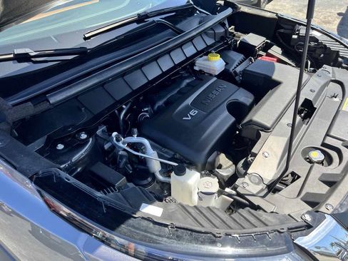 Used 2022 Nissan Pathfinder Platinum w/ Cargo Package image 69