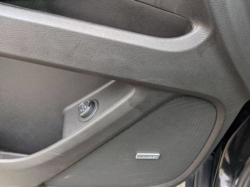 Used 2023 Chevrolet Traverse RS w/ LPO, Floor Liner Package FWD image 16