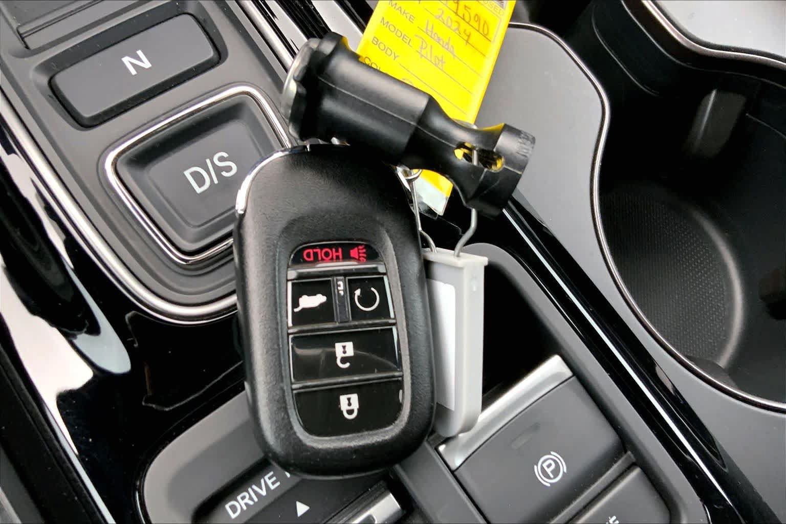 Used 2024 Honda Pilot TrailSport image 15