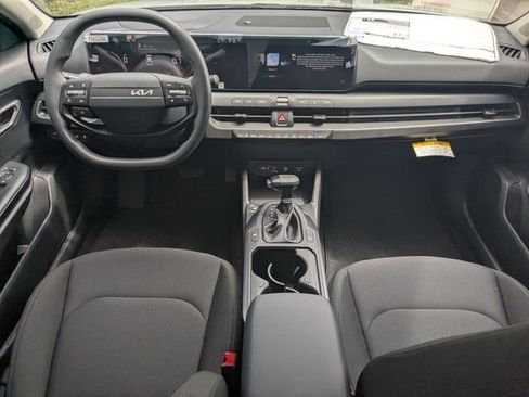 New 2026 Kia K4 FWD image 15