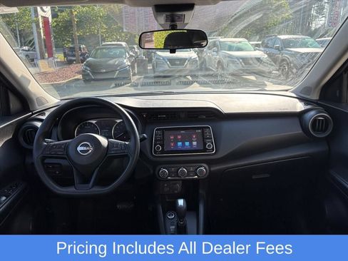 Used 2023 Nissan Kicks S FWD image 9