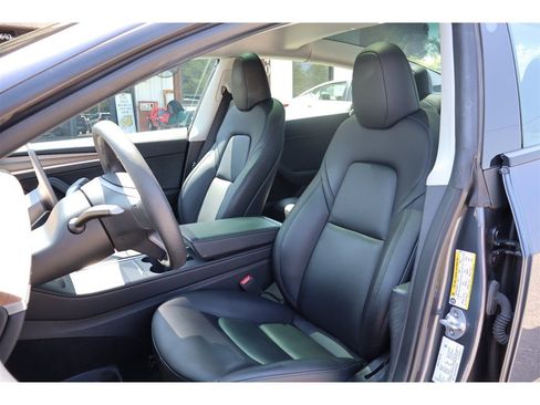 Used 2023 Tesla Model 3 Standard Range RWD image 12