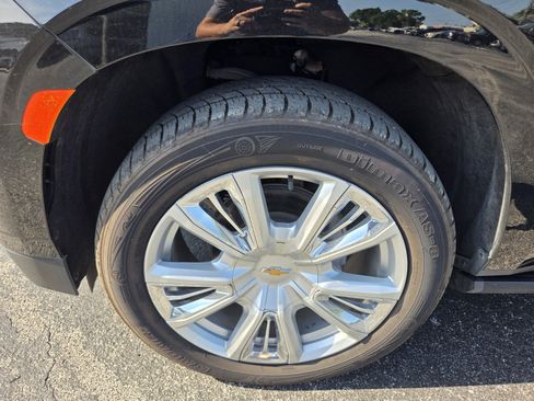 Used 2022 Chevrolet Tahoe High Country AWD/4WD image 19