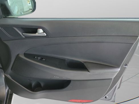 Used 2018 Hyundai Tucson Limited image 29