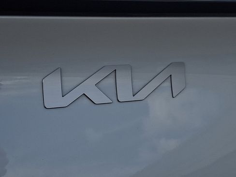 Certified 2023 Kia Sportage LX image 29