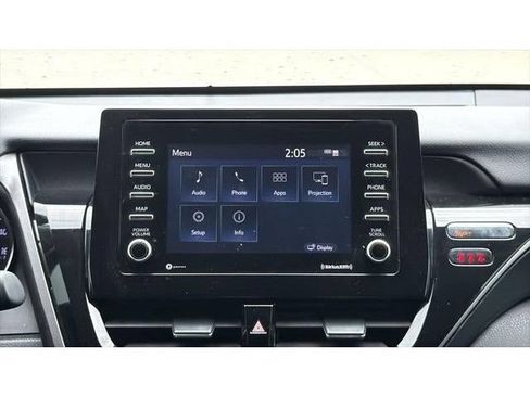 Used 2022 Toyota Camry SE FWD image 23