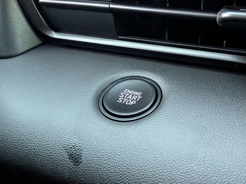 New 2026 Hyundai Elantra SEL Sport image 13