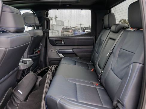 Used 2024 Toyota Tundra Platinum AWD/4WD image 23