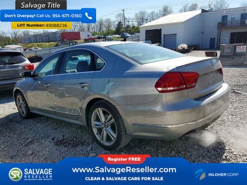 Used 2014 Volkswagen Passat TDI SEL Premium FWD image 3