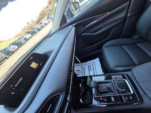 New 2025 MAZDA CX-30 AWD 2.5 S w/ Select Sport Pkg image 15