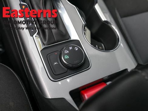 Used 2023 Chevrolet Blazer LT image 21