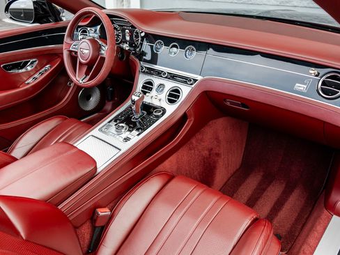 Certified 2020 Bentley Continental GT image 2