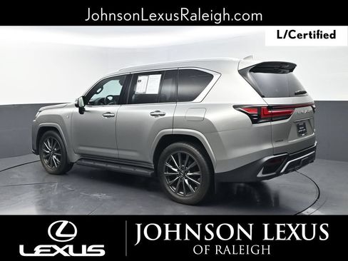 Certified 2024 Lexus LX 600 F Sport AWD/4WD image 7
